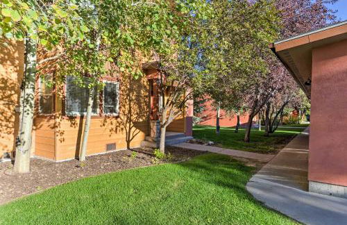 Near Skiing and Hiking Inviting Retreat in Victor! - Photo 24