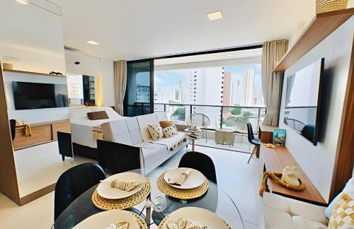 Flat Luxo com Coworking, Academia e Rooftop - WiFi 1Gb - Beira Mar 4 min - Foto 1