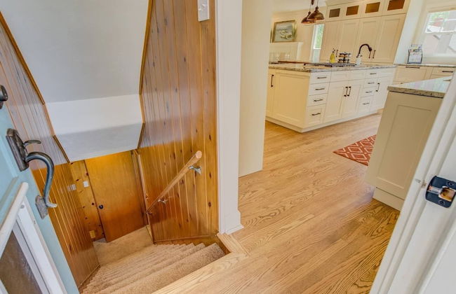 5BR Mnt Viewsdowntown Luxuryfirepit & RV Parking - Photo 25