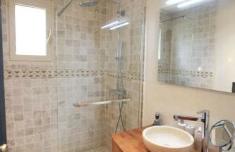 Maison de charme à Arbonne-la-Forêt avec terrasse-jardin verdoyant - Foto 7