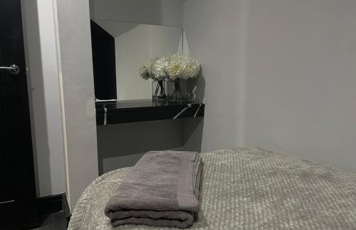 ResiLets - The Monopoly Apartment - Large 4 bedroom - Foto 4