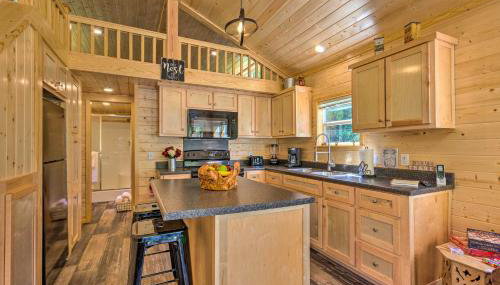 Quaint Mtn Cabin Tiny Living Near Big Adventure - Foto 3