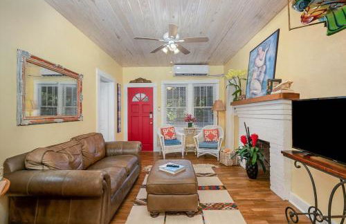 Charming 2Bd 1Bth Cottage near River - Melwood - Foto 22