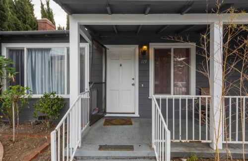 @ Marbella Lane 5BR House in Downtown Redwood City - Foto 3