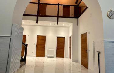 The Bell Tower - Foto 31