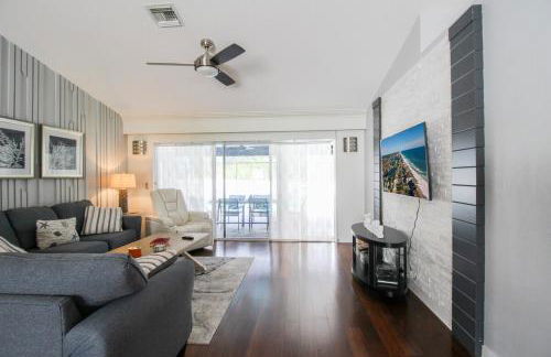 Chic 3 BR Private Pool Home in Lehigh Acres - Foto 50