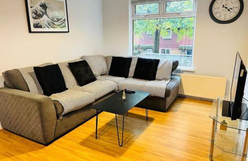 Family Home in Residential Neighbourhood - Foto 24