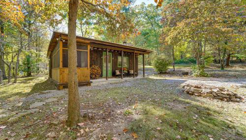 Rustic Bedford Cabin Near Hunting and Fishing - Foto 1