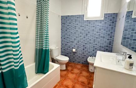 Apartamento con jardín a 11 metros de la playa. SE. - Foto 76