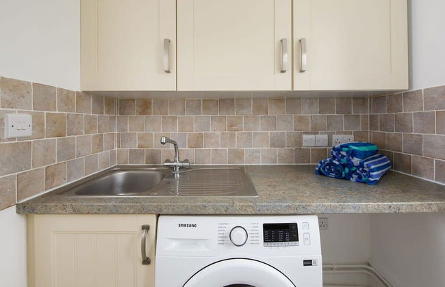 Modern Stylish Seaside Family Home - Foto 42