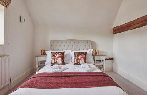 Squirrel Barn - Couples Cotswold Retreat - Photo 20