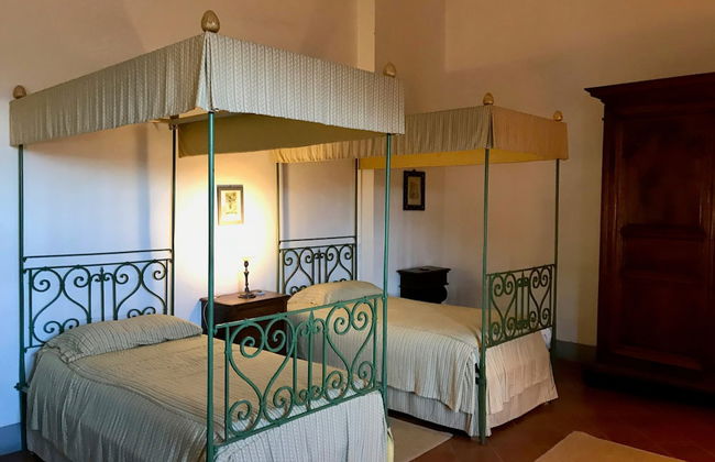 Castello Lorenzo Heart of Tuscany Renaissance Villa With Pool - Photo 17