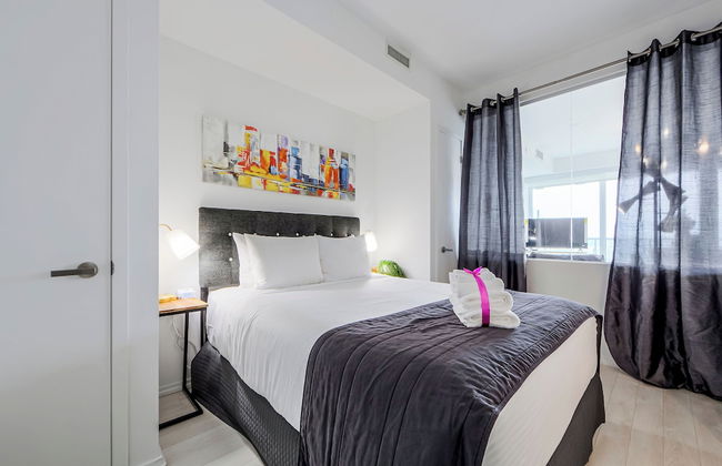 Altitude Suites on Yonge - Foto 12