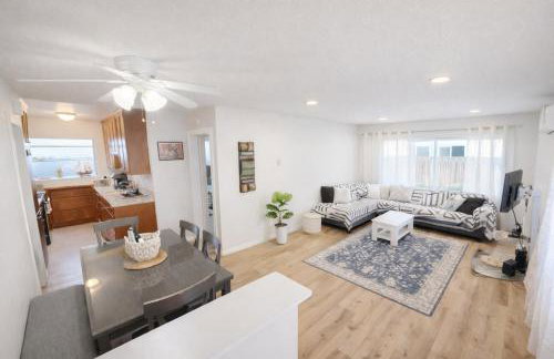 Stay in the Heart of Hillcrest! - Photo 1