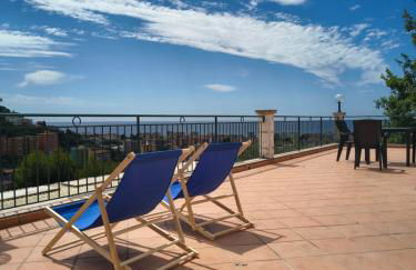 Casa indipendente Roque Vista al mar con parking gratuito - Photo 2