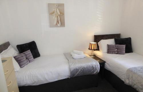 Falstaff Cottage, NEW HOT TUB, Sleeps up to 5, Stratford upon Avon - Foto 83