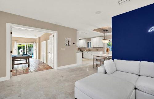 HUGE Outdoor soccer 4BR HEATED Pool house near Las Olas - Foto 10