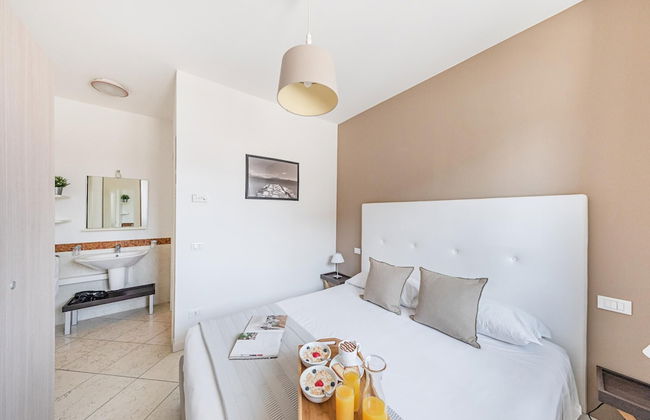 Residenza Miralago With Pool - Ground Floor One-bedroom - Photo 3