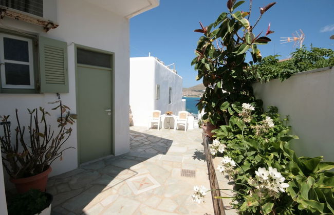 Hara Studios and Apartments - Photo 74