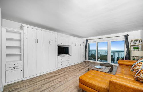 Oceanfront Jewel - Remodeled to Perfection - Foto 2