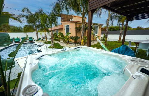 Antonakis Villa Secret Pool & Hot Tub Hideaway - Foto 1