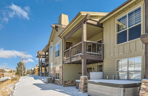 Private Hot Tub, Close to Resorts - Private Hot Tub - Close to PC, Mountain Mansion Family Getaway - Photo 40