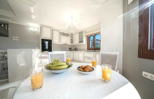 Iremia Luxury Villa with pool - Foto 51