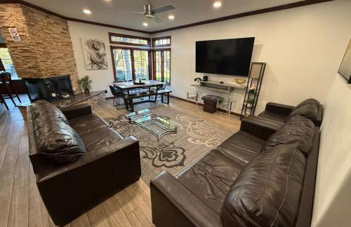 Oceanside Tropical Resort with HEATED POOL & SPA! - Foto 11