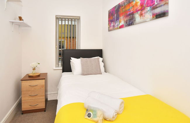 Townhouse @ Lord Street Crewe - Photo 17