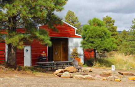 Canyonlands Barn Cabin with Loft, Full Kitchen, Dining Area for Large Groups - Photo 37