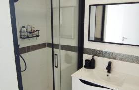 Lemon Tree House Coimbra - Courtyard garden with city views - Foto 23