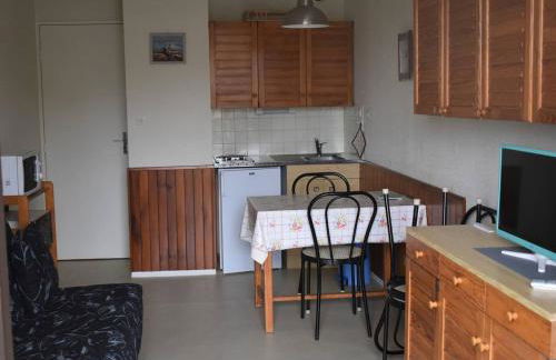 Charmant studio cabine avec balcon exposé sud pour 4 personnes au cœur de la Station - FR-1-592-32 - Foto 10
