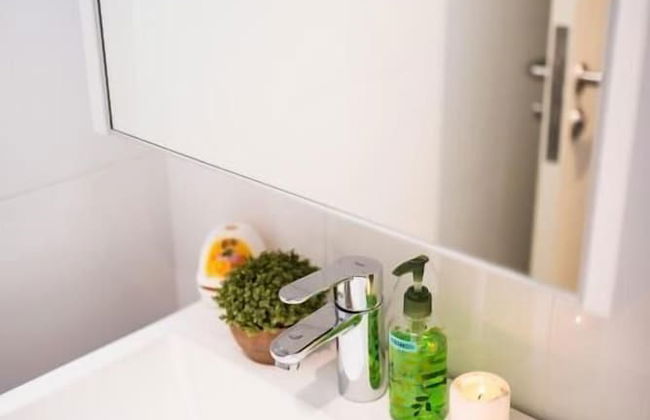 Luxury EST Bangsar Suites KLCC by uBook - Photo 54