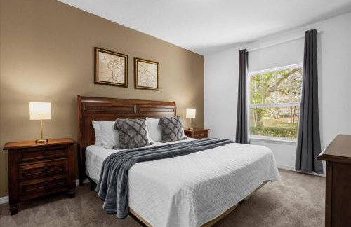 3 Bedrooms S / Lucaya Village Townhouse by RedAwning - Foto 19