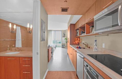 Luxury Building with Ocean Views in Downtown - Foto 14