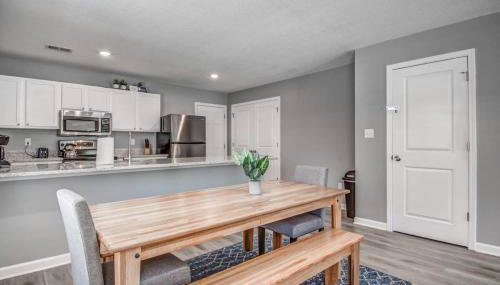 Minutes to the Memphis Zoo! The Berclair Cottage - Foto 3