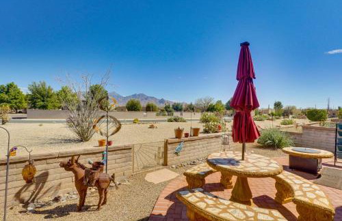 Hot Tub Access and Fire Pit Green Valley Getaway! - Foto 5