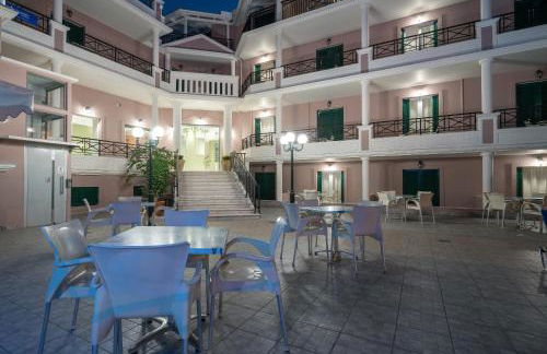 Alamis Hotel & Apartments - Photo 34