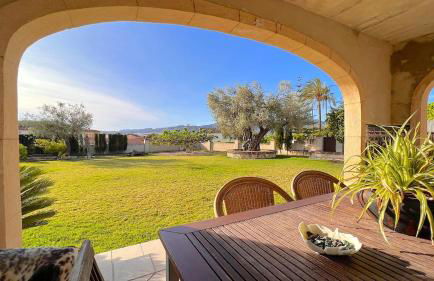 Pet friendly villa 10 minutes from the beach - Photo 13