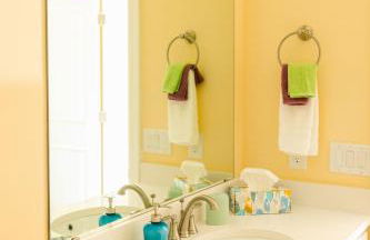 Walk Downtown, Private Parking, Short Drive to Beach & NAS - Foto 29