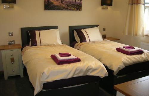 Woodland Lodge Hot Tub Sleeps 6 - Photo 29