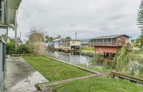 Welcome to Your Serene Waterfront Getaway! - Foto 36