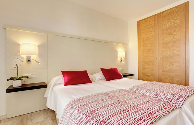 Grupotel Alcudia Suite - Photo 5
