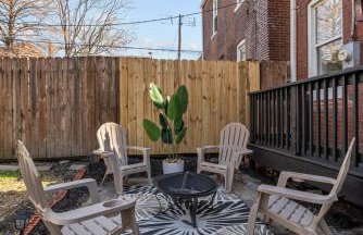 Brick and Modern on Miami St By StayLage - Foto 10