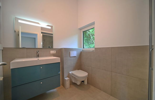 Bungalow by Lake Rabais in Virton - Foto 9