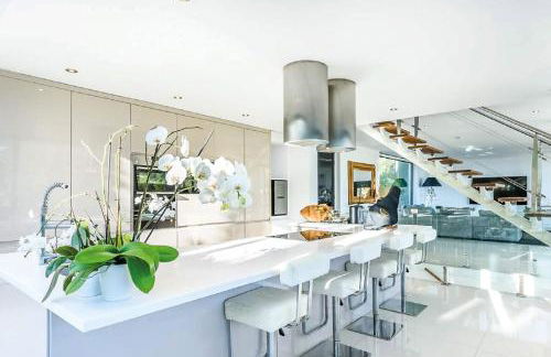 JAMES SIB33 - contemporary design villa with pool Cap Martinet Ibiza - Foto 9