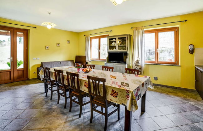 Scenic Retreat in Vesime Hills - Photo 28