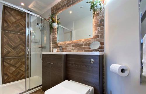 Hambrook House Canterbury - NEW luxury guest house with ESPA Spa complex - Foto 41