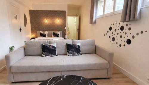 Cocon rénové près du tram - Foto 5