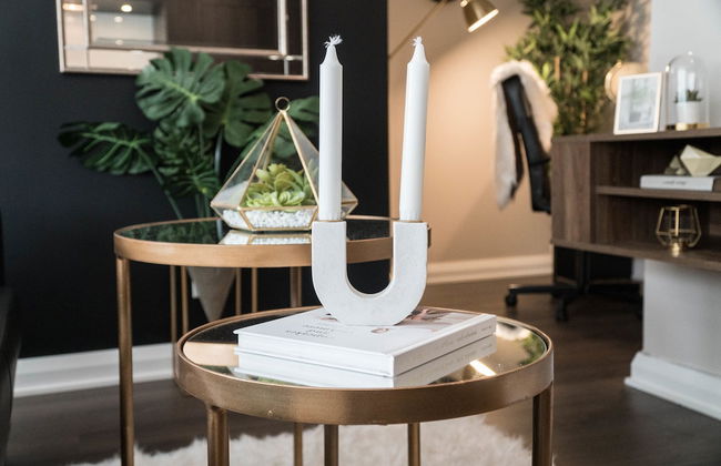 QuickStay Yorkville Condo - Yonge & Bloor - Photo 18